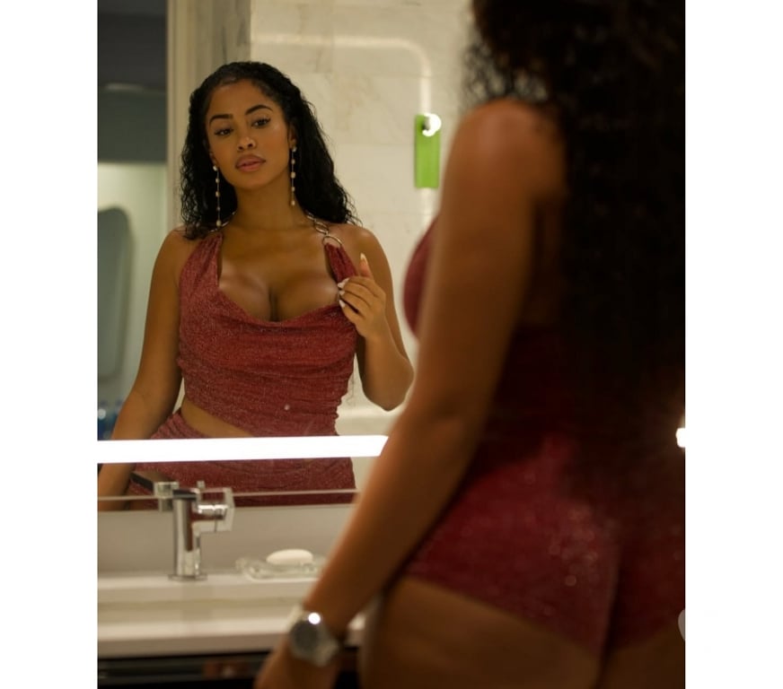 Escorts Gloucestershire Gloucester - Photos for Erika🌸HOT GIRL 🔥 ATTRACTIVE🥰 REAL ⭐️ PARTY 🍭