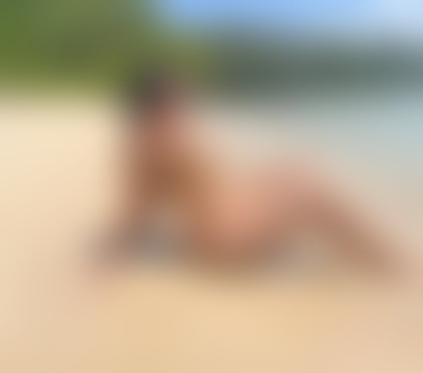  Escorts Saint Albans St. Albans - Photos for New in town 🍾🔥Sexy and curvy 🌶🍑