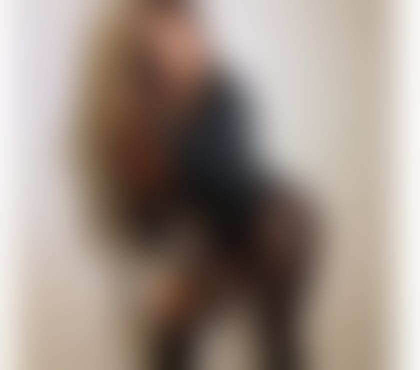 Escorts Hammersmith West London - Photos for LUNNA BRAZILIAN 🇧🇷 PARTY GIRL