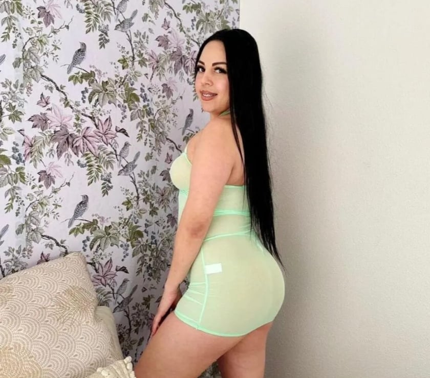 Kommons Escorts & Erotic Massage Saint Cross Winchester - Photos for Hi new party girl outcall only 24 7🥂🍾🎉 niko