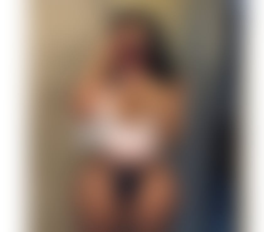 Escorts Reading Town Centre Reading - Photos for Cherry 🍒💯 🔞 Hottest party girl 💦Best owo