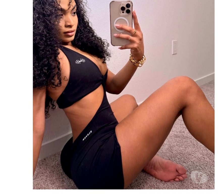 Escorts West Yorkshire Leeds - Photos for Luxury escort, excellent service, come 😍🥰🥰🥰