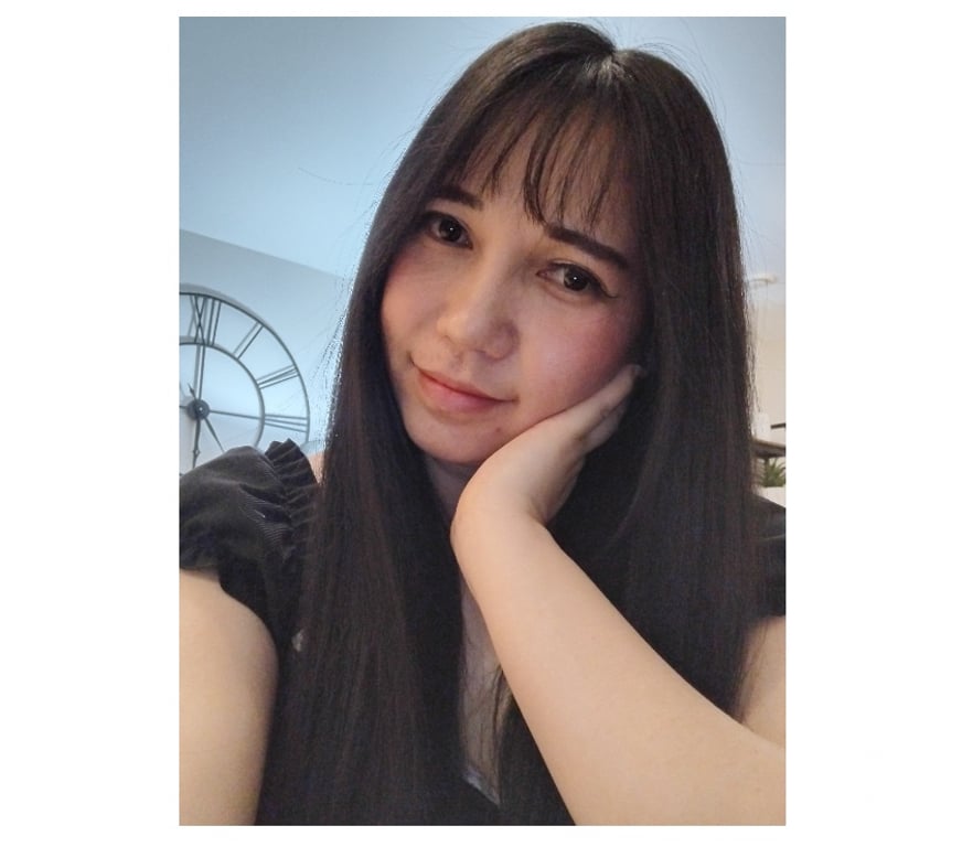 Escorts Surrey Spelthorne - Photos for Sara Thai lady 07510733329