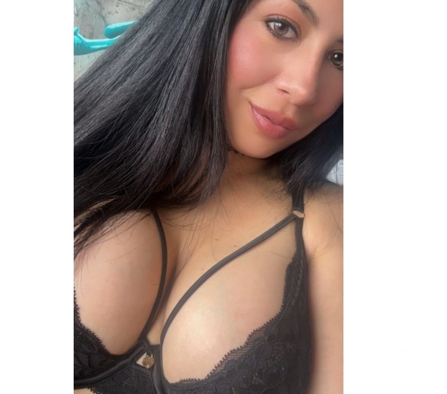 Escorts Derbyshire Derby - Photos for I'm CANDELA sexy ARGENTINA