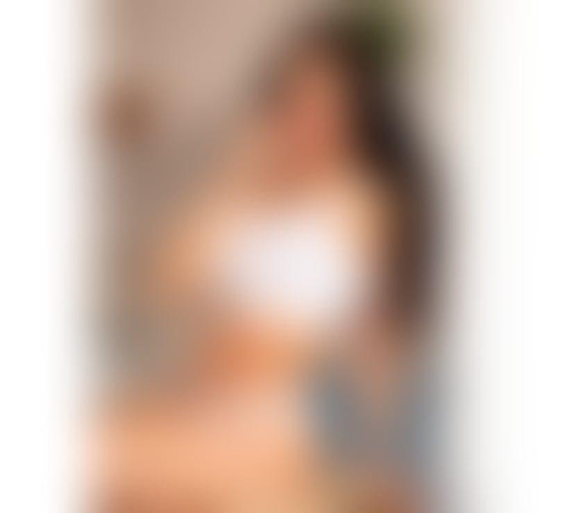  Escorts & Erotic Massage Leeds City Centre Leeds - Photos for 🔥YOUR Girl NEXT DOOR ✅HOT&SOPHISTICATED