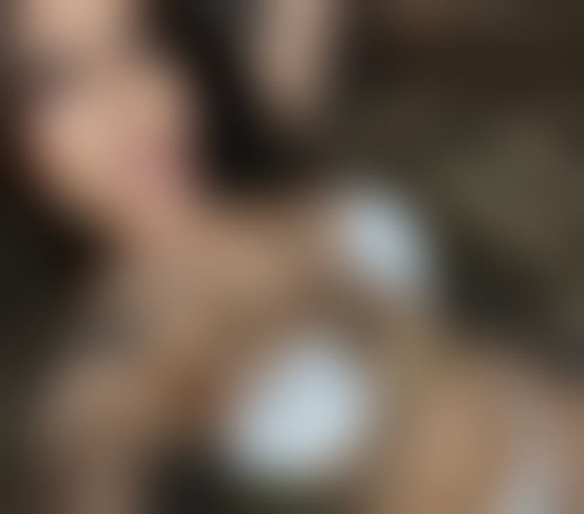 Photos for Jade Brazilian ✨🇧🇷