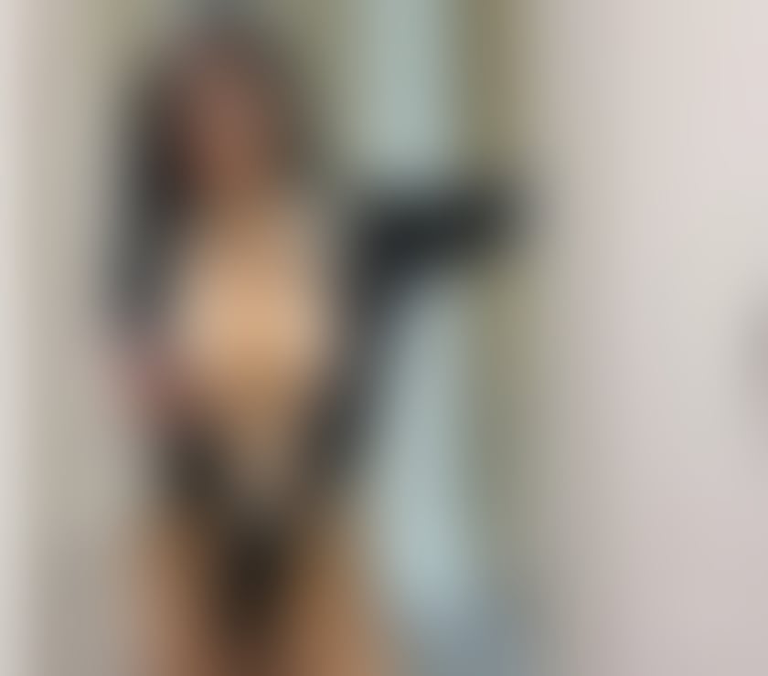Escorts Staffordshire East Staffordshire - Photos for Cleo🍭HOT CURVY PARTY-GIRL 🥳DOMINATION naughty girl💦
