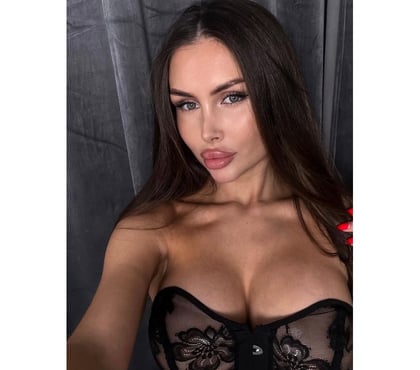  Escorts Chelmsford City Centre Chelmsford - Photos for Hello x New and Hot Jessie Half Spanish