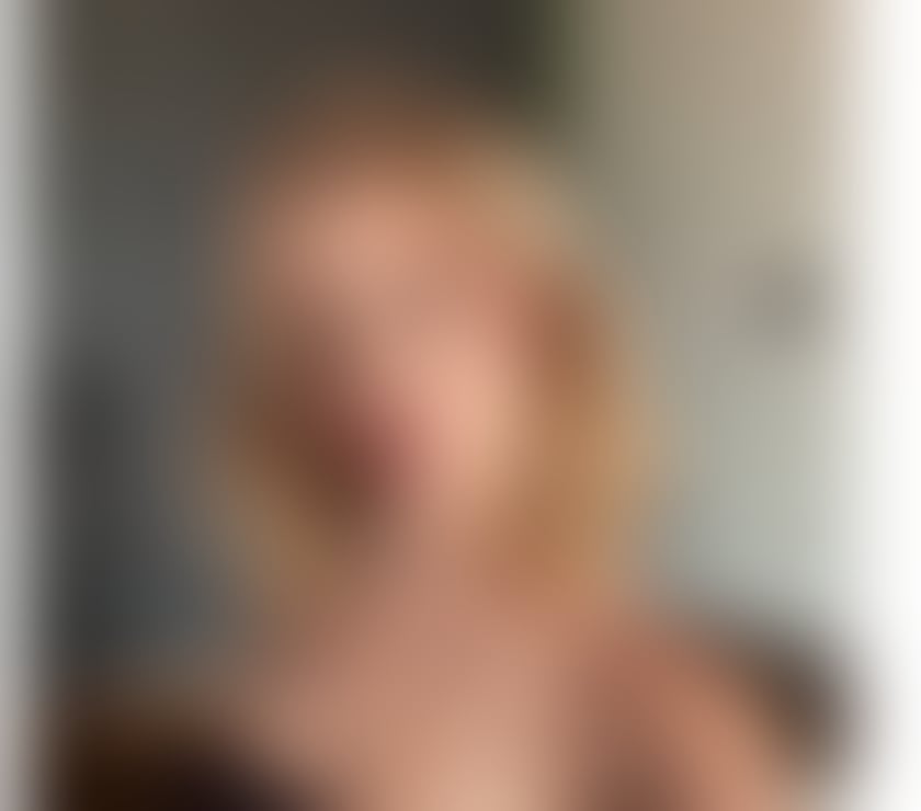 Kommons Escorts & Erotic Massage Luton Town Centre Luton - Photos for LUIZA💦BLONDE😈💘