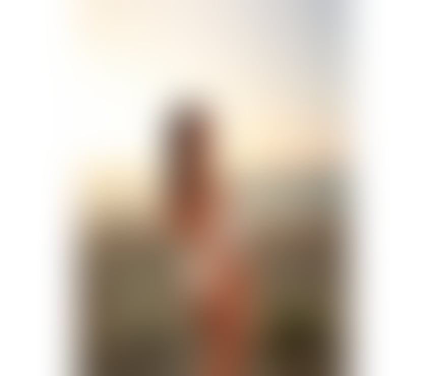 Escorts Essex Harlow - Photos for Thai Model TS Emily