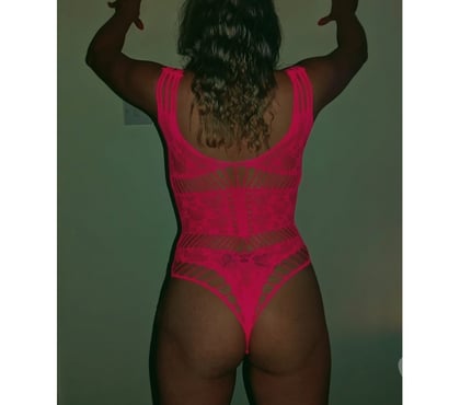 Escorts Crigglestone Wakefield - Photos for 2 cheeky english girls