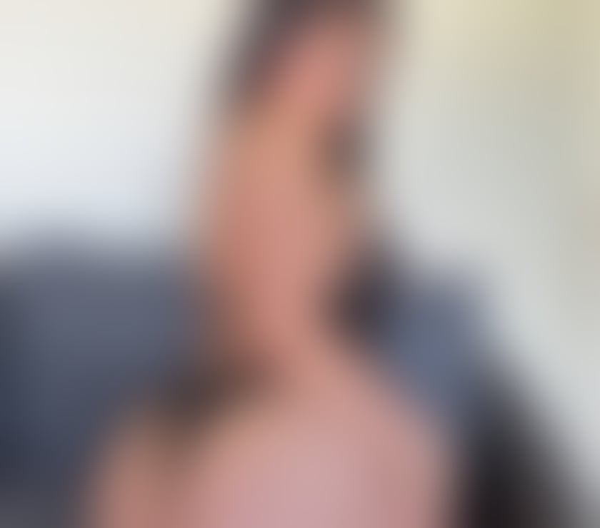 Real and authentic Latina, 100% natural, in Ipswich