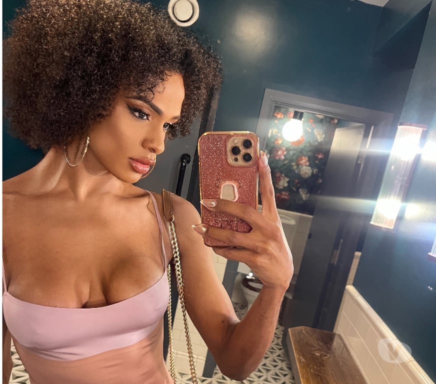 Trans Escorts East London Canary Wharf - East London - Photos for Rhaillany XXL em Canary Wharf