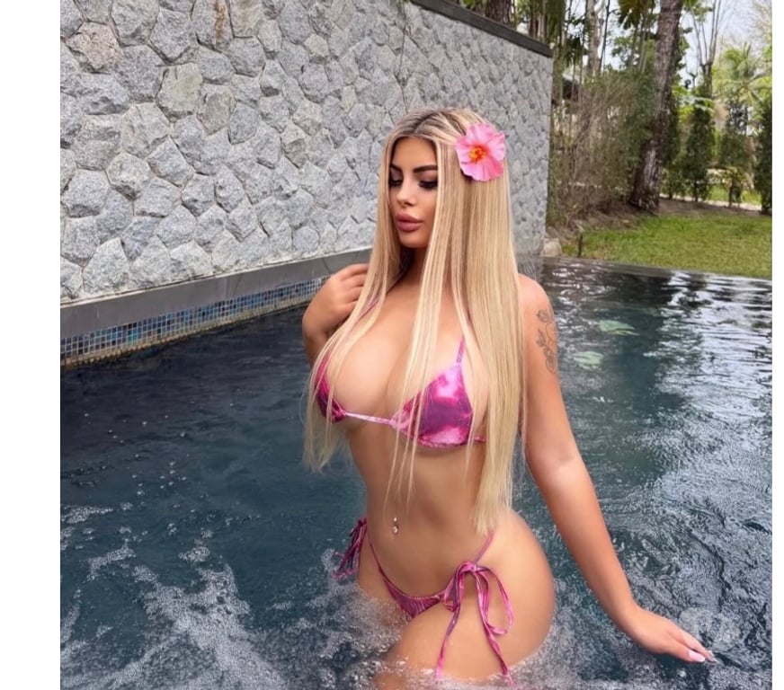 Escorts East London Barking Station - East London - Photos for CALM, SENSUAL AND CHARMING BLONDE❤️‍🔥💋