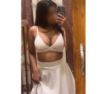 Aishu Indian girl new in hounslow town