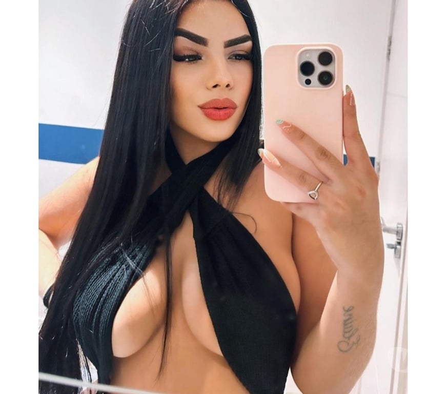 Escorts South East London Croydon - Photos for Anna Brazilian Girl 🔥