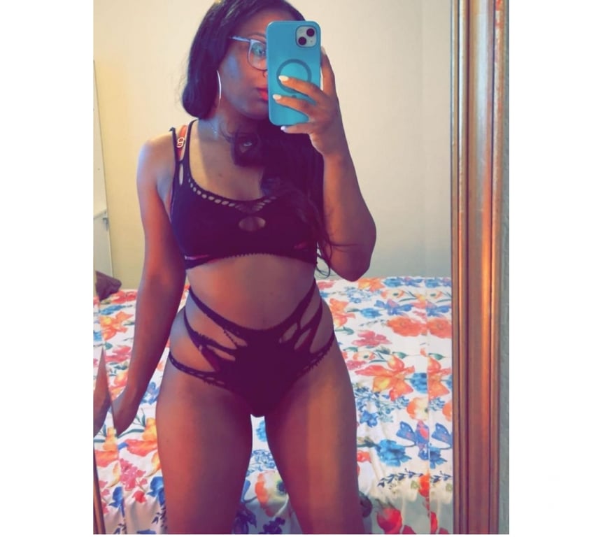 Escorts South Yorkshire Doncaster - Photos for 🍒🍓 SWEET EBONY NAUHTY PARTY GIRLS 🍒🍓