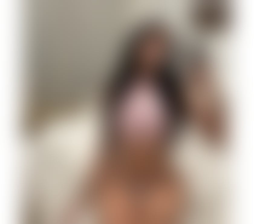 Escorts Castlefield Manchester - Photos for Julia – Soft Voice & Tender Attention 💕