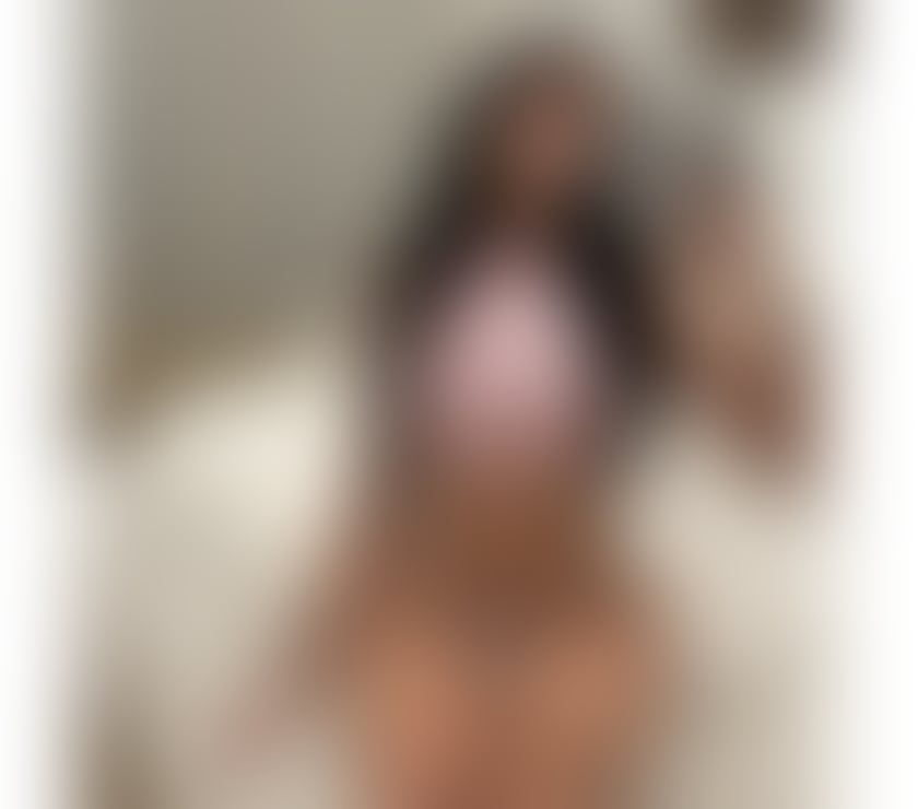 Escorts Castlefield Manchester - Photos for Julia – Soft Voice & Tender Attention 💕