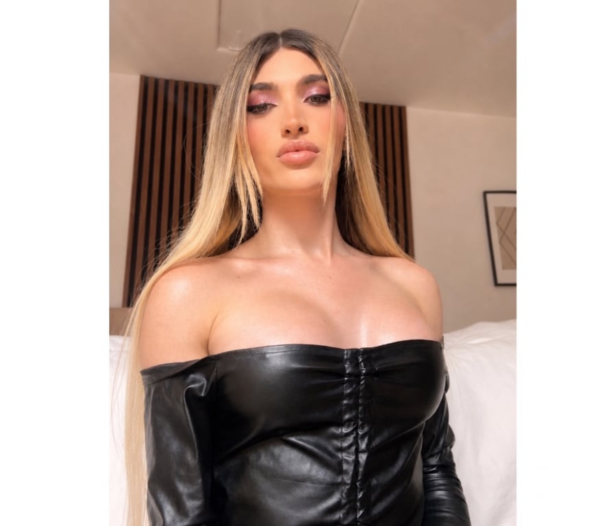 Trans Escorts West Midlands Birmingham - Photos for Sexy New In Town TS Annelise Available Now