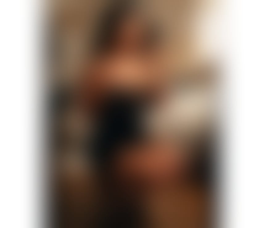  Escorts Colindale North West London - Photos for Lua warm & ready 💦👅❤️