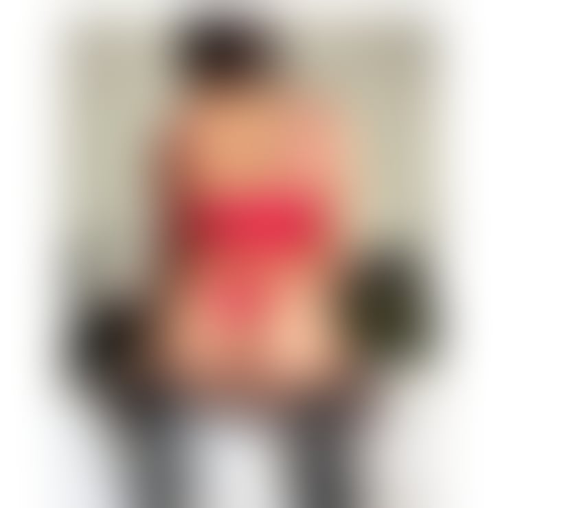 Trans Escorts Swansea - Wales Swansea City Centre - Swansea - Photos for Beautiful Brazilian TS with Gorgeous Curves