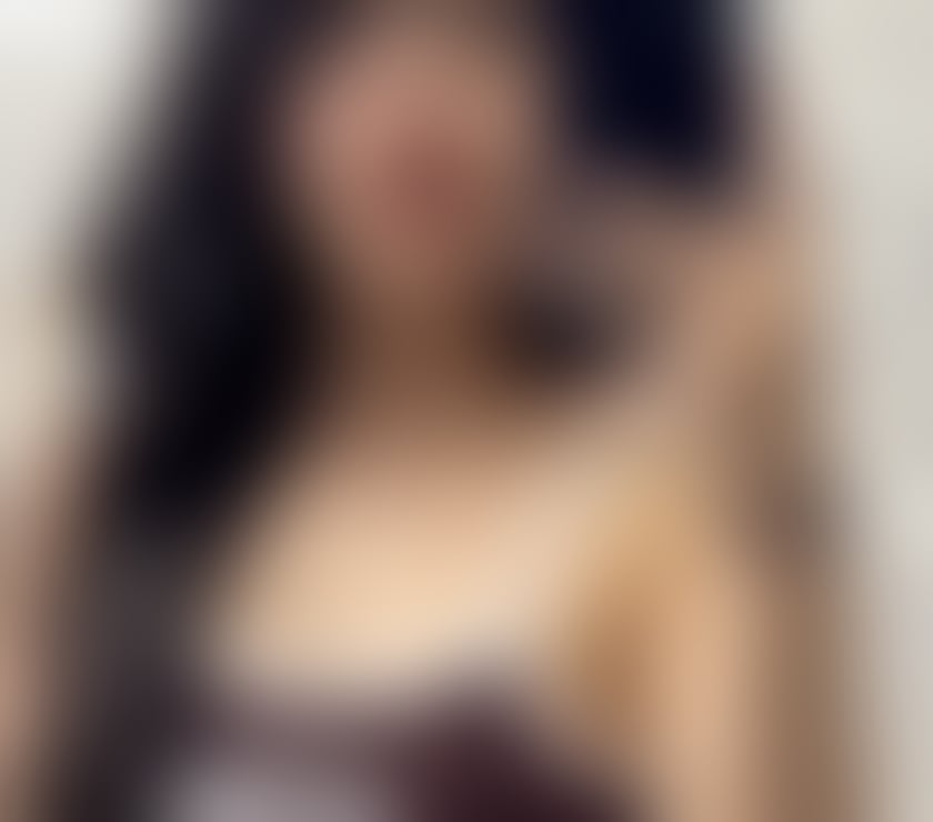 Elegant and cute asian girl for incall and outcall