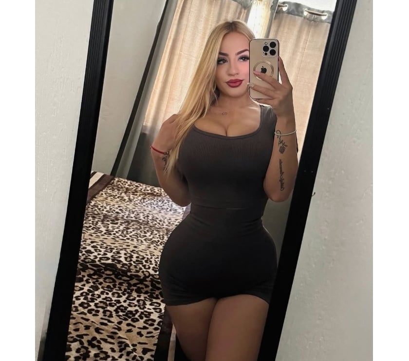 Escorts Bracknell Bracknell Forest - Photos for 💎LOVELY BLONDE LATINA💎AVAILABLE✨HOTTEST PARTY🎉