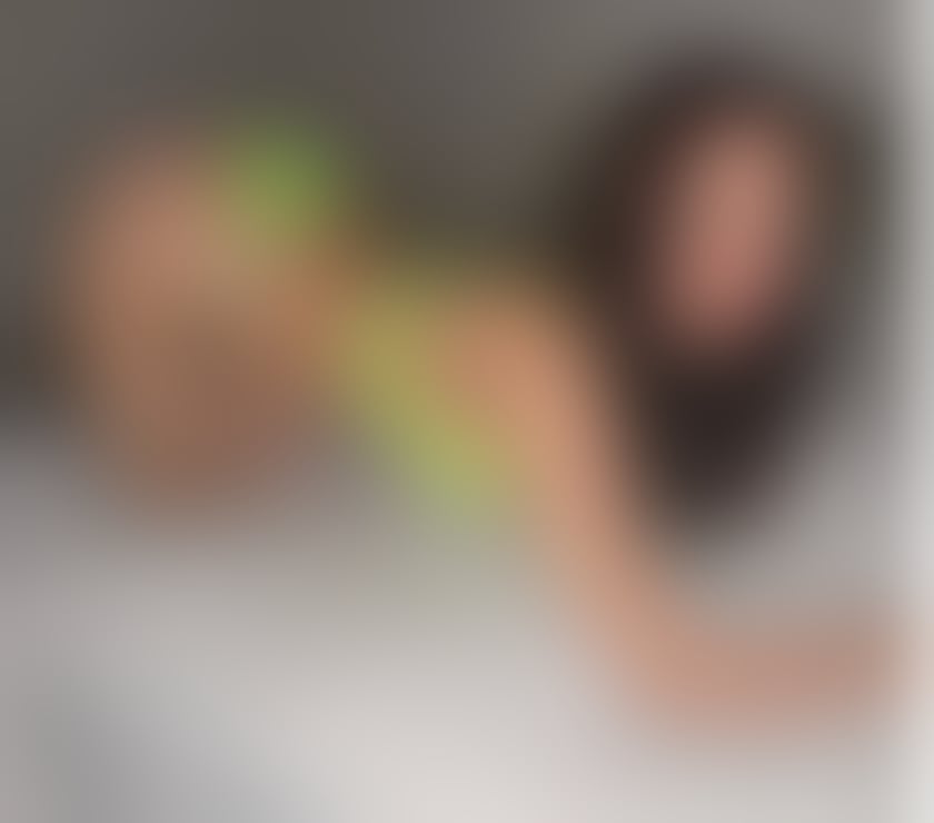 Escorts Merseyside Knowsley - Photos for Friendly & pasional in Liverpool Relaxed no rush