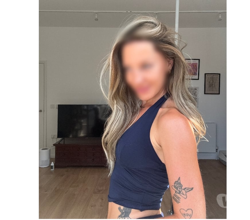 Escorts South East London Greenwich - South East London - Photos for SE & CENTRAL LONDON ✨ REFINED BLONDE ✨ PRIVATE GFE 🥂