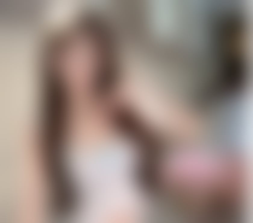 Photos for 💋New Asian Beauties – Gentle, Playful & Real💋