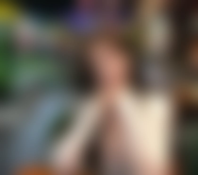 Photos for 💋New Asian Beauties – Gentle, Playful & Real💋