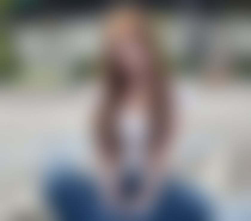 Photos for 💋New Asian Beauties – Gentle, Playful & Real💋