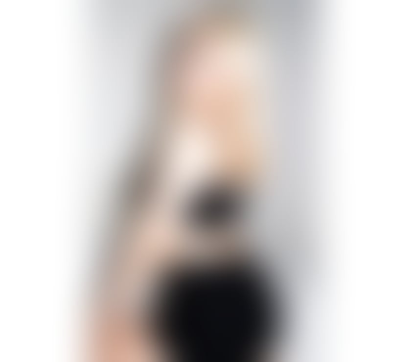 Escorts West Northamptonshire Northampton - West Northamptonshire - Photos for GABY 19yrs Bombshell Party🥂Baby Face🍭Horny-OWO💦