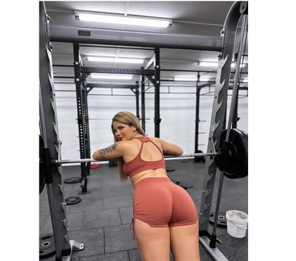 Escort Luton Town Centre Luton - Photos for Kelly sexy Brazilian 🇧🇷