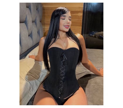 Escorts Rotherhithe Station South East London - Photos for BRAZILIAN BRUNETTE NEW PARTY 🌹