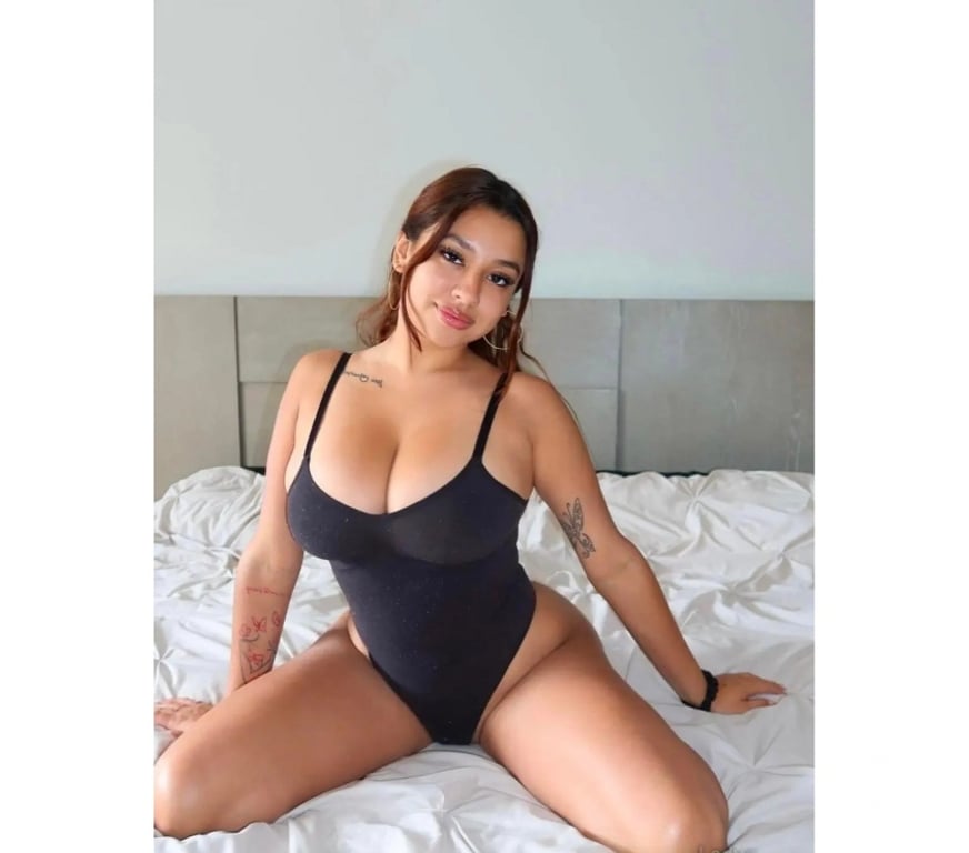 Escorts Nottinghamshire Nottingham - Photos for NEW ALISIA PARTY GIRLS 🥳🎉INCALL& OUTCALL REAL PICS✅