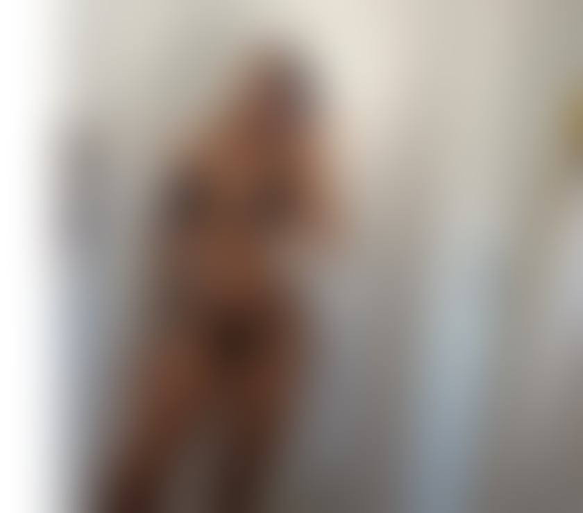 Escorts South East London Woolwich - South East London - Photos for ESTRELLA REAL PHOTOS 🍎🫦