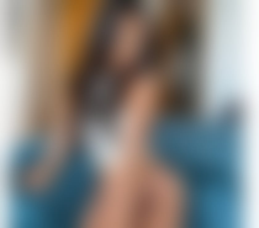 Escorts Hayes Hillingdon - Photos for Attractive💟 Brunette💟 Latina party girls 💟