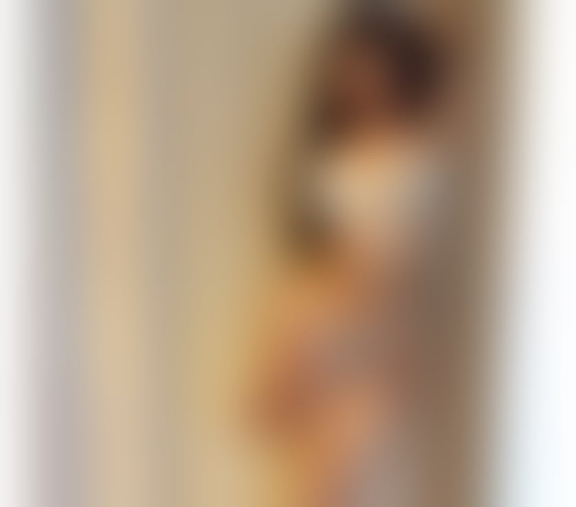 Escorts Kent Dover - Photos for Relaxed Moments with a Classy Companion