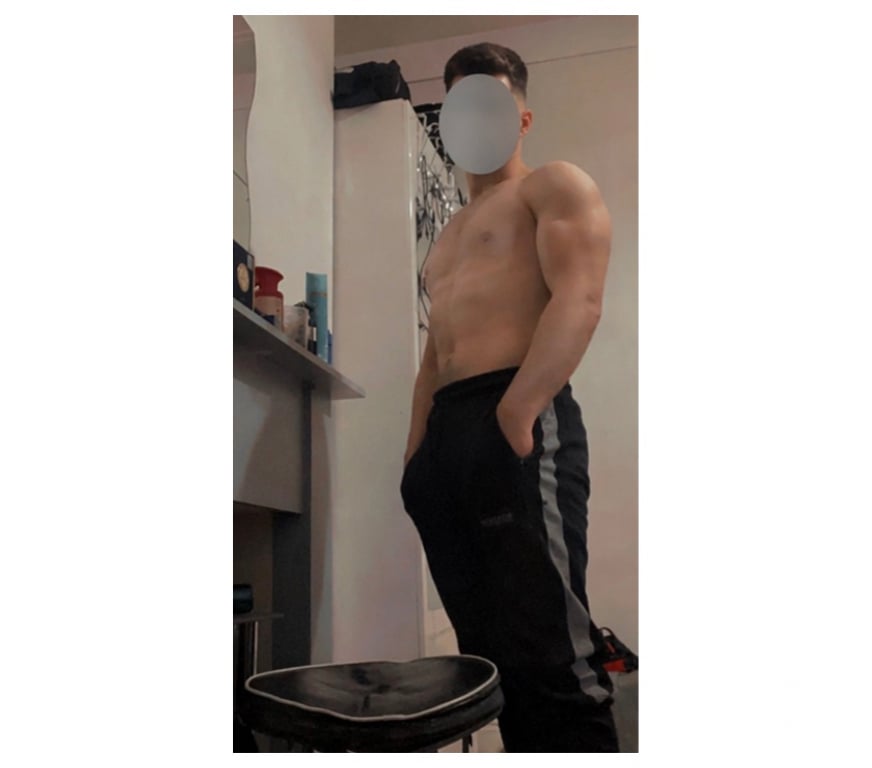 Escorts Barking and Dagenham Dagenham - Barking and Dagenham - Photos for a blond boy with blue eyes only for women