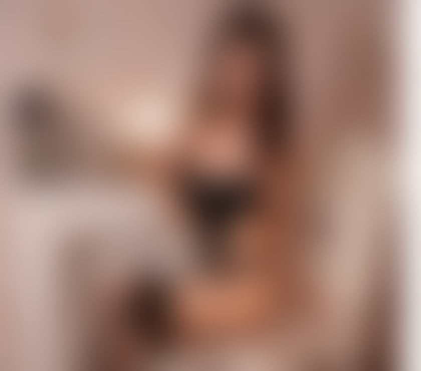  Escorts & Erotic Massage Canary Wharf Station East London - Photos for Sweetie Thai Girl 👑🫦 VIP Service 🔥👑