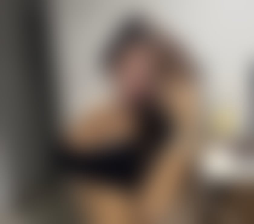 OWO Escorts Streatham South West London - Photos for NINA BEST GIRLFRIEND EXPERIENCE ❤️‍🔥