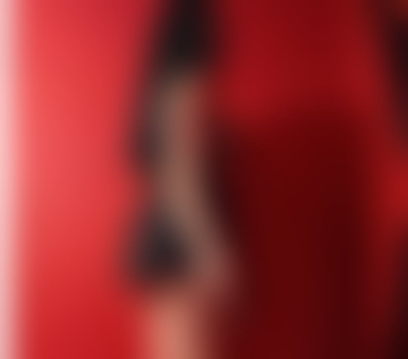 Photos for Your Perfect Escape – Relax, Indulge, Enjoy Party Girl