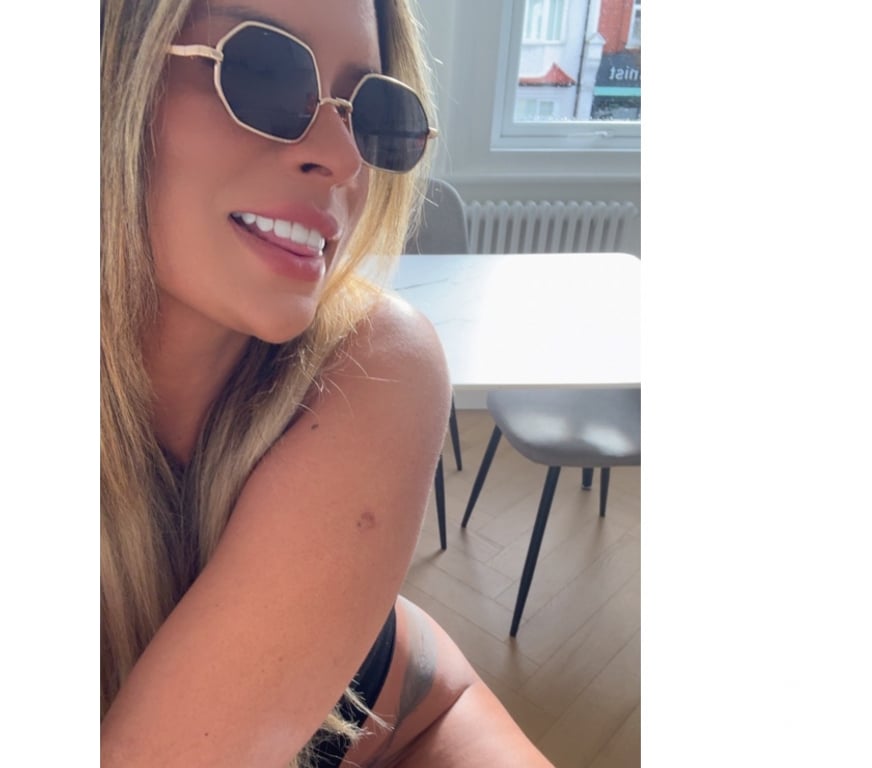 Escorts Nottinghamshire Nottingham - Photos for Queen of A-levels, OWO & Kiss 💋