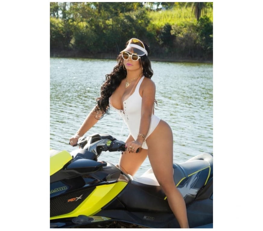 Trans Escorts Swansea - Wales Swansea City Centre - Swansea - Photos for BELA BRAZILIAN HOT XL