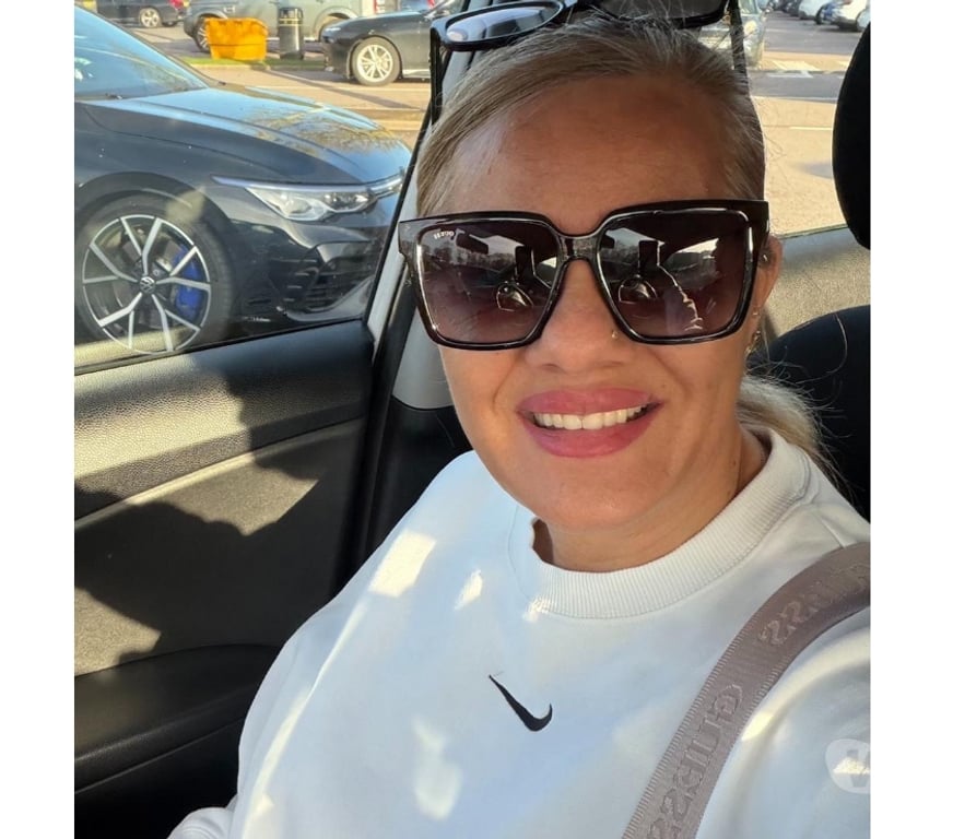 Escorts Essex Colchester - Photos for New Girl In The Town