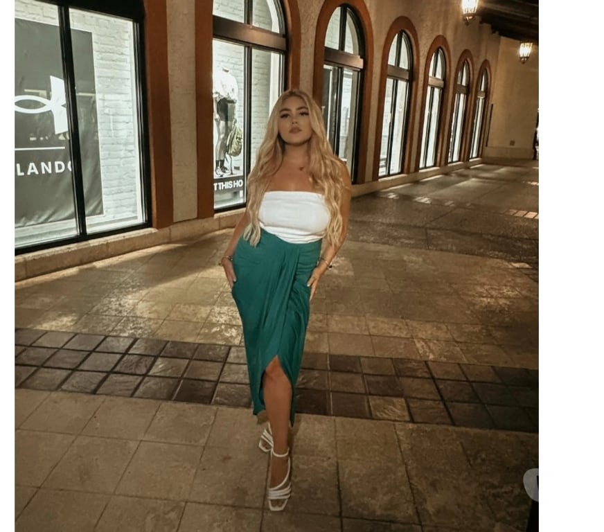 Full body massage East London Leyton - East London - Photos for European Curvy Blonde 🔥 🔥🔥🧡🧡🧡