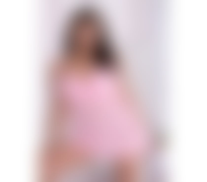 Selena Sexy Escort and B2B massage