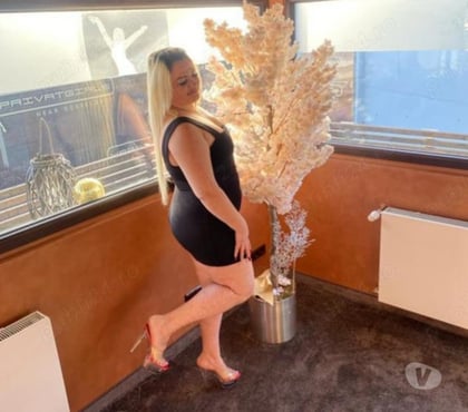 Escorts Bentley Doncaster - Photos for Im maria hot hot now